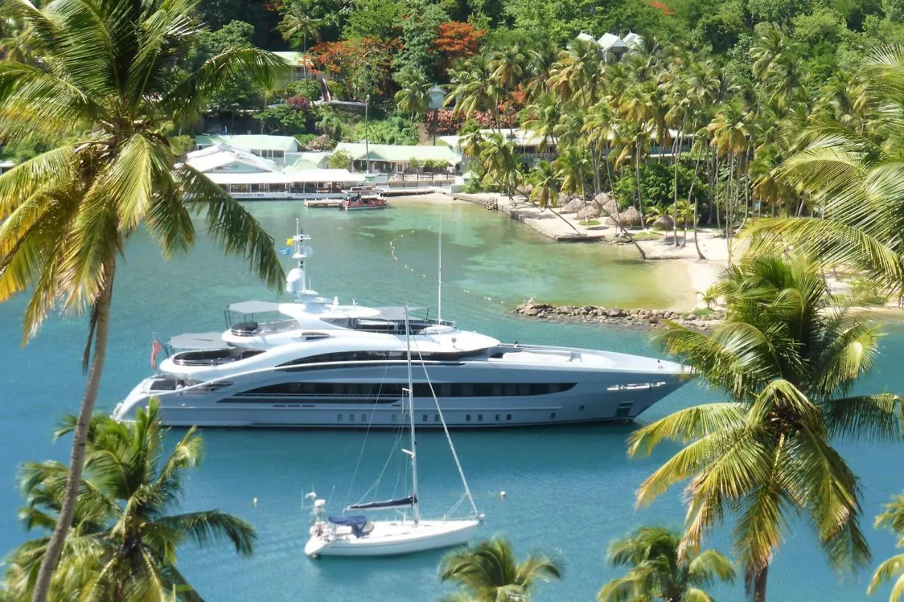 Marigot Palms Luxury Caribbean Apartment Suites 3*, Marigot Bay