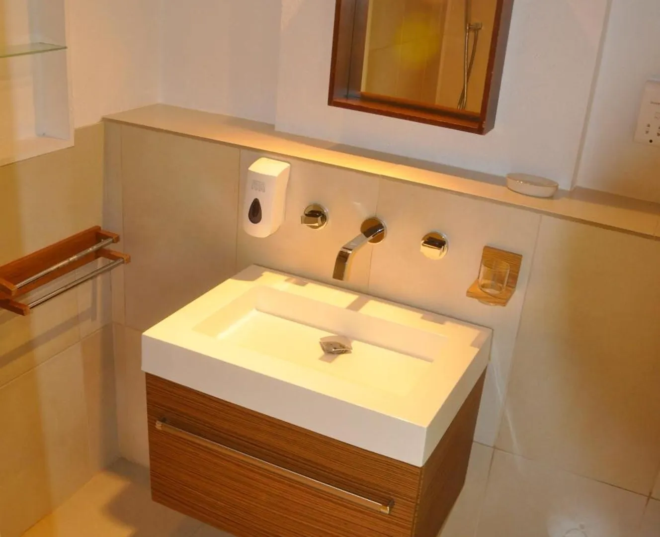 Marigot Palms Luxury Caribbean Apartment Suites