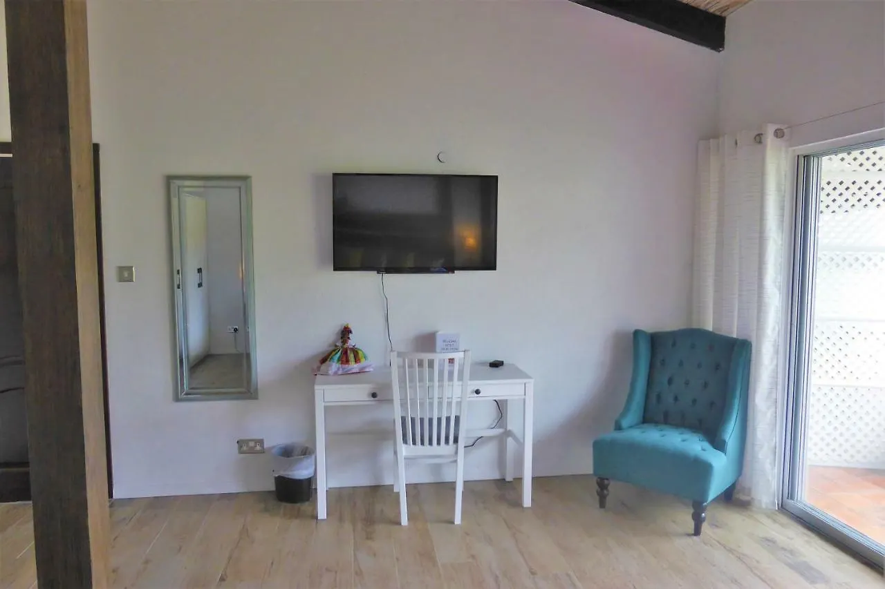 Marigot Palms Luxury Caribbean Apartment Suites 3*, Marigot Bay Santa Lucia